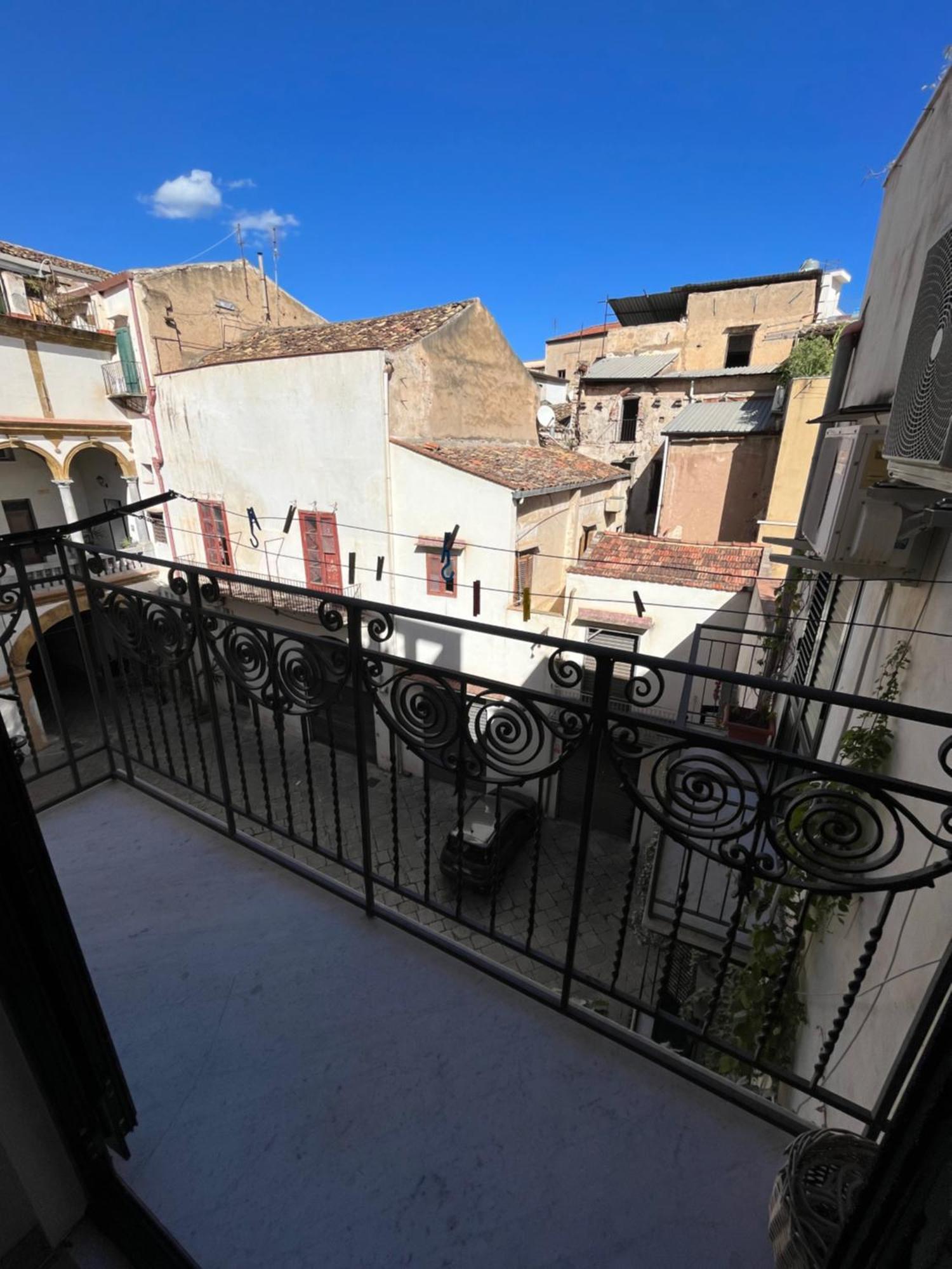 Casa Vacanze Flavia Palermo Exterior photo